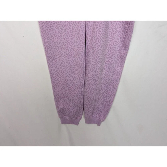 Fabletics sz. L Forever Fleece Hooded Onepiece Purple Leopard Zip Up Pajamas - Picture 10 of 16